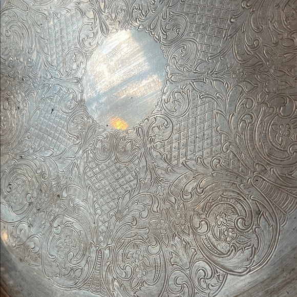 Elegant Silver Plated Serving Tray - Picture 6 of 7